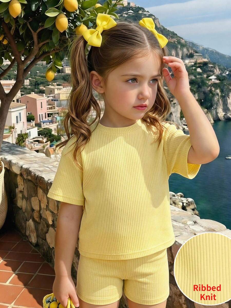 Young Girl Solid Color Short Sleeve T-Shirt And Shorts Casual Daily Outfit Set - Yellow - View 1