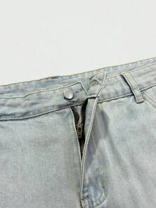 Manfinity EMRG Men's Summer Plus Size Slim Fit Denim Shorts - Light Wash - View 6