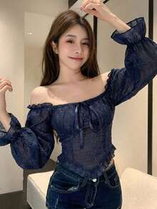 DAZY 夏季秋季藍色蕾絲上衣，優雅蕾絲拼接露肩花瓣袖長袖女款襯衫，適合婚禮與派對 Y2K 風格 - 藏蓝色 - 查看 2