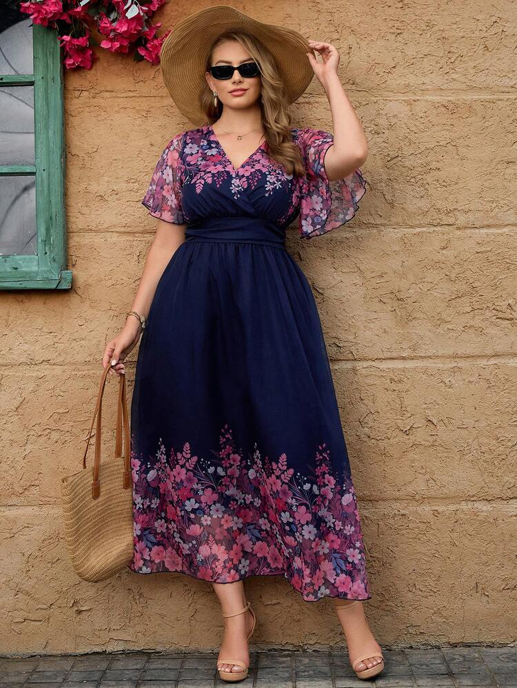 Plus Size Women's V-Neck Floral Print Pleated Elegant Waist-Cinched Party Dress