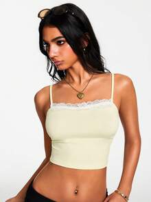 Nooralise Cropped de Renda Feminino, Regata Amarelo Creme, Encontros Românticos, Passeios Casuais, Top Versátil de Verão, Adequada para Cruzeiros, Festivais, Férias na Praia, Festivais de Música, Estilo Boho, Volta às Aulas, Páscoa, Casamentos, Dia da Independência, Festas de Rock - Amarelo - Visão 3