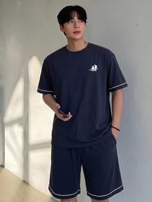 藏蓝色