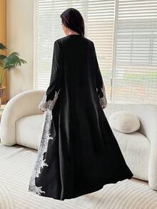 Al Najma 女款優雅日常蕾絲拼接寬鬆顯瘦刺繡穆斯林時尚拼接長袍 - 黑色 - 查看 3