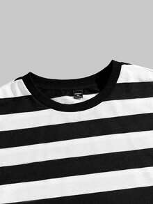Athstrex Plus Size Men's Casual Loose Knitted Round Neck Short Sleeve T-Shirt, Summer, School - Black and White - View 3