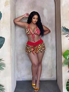 Slaydiva Plus Size Women's 3-Piece Set Leopard Print Swimsuit With Adjustable Strap Bikini,Short Mesh Skirt & Bowknot For Beige Summer Beach Vacation Holiday - Red - View 3