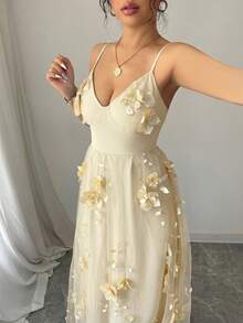 SHEIN PariChic 浪漫花卉网纱长裙，适合生日、婚礼宾客、新娘礼服等场合 - 鵝黃色 - 查看 3