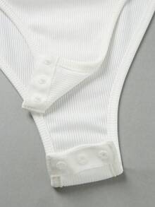 SHEIN PETITE 優雅高雅白色夏季連身衣女款，返校校園穿搭，百搭翻領針織半開襟開襟衫，海灘度假節慶穿搭，適合嬌小女性 - 白色 - 查看 5