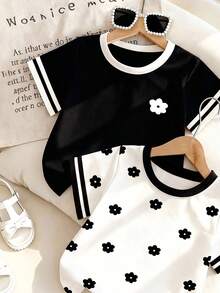 SHEIN Playful Pals 2件組女童幼兒夏季新款柔軟面料圓領可愛碎花印花短袖寬鬆簡約百搭T恤，休閒百搭日常穿著 - 彩色 - 查看 3