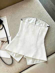 SHEIN Franclia Blusa feminina de verão casual com detalhes florais 3D e decote halter com botões. - Branco - Ver 2