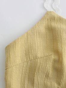SHEIN Holidaya Conjunto de 2 Peças para Verão, Férias, Passeio, Conjunto de 2 Peças Amarelo, Conjunto de 2 Peças Casual, Conjunto de 2 Peças Estilo Country, Conjunto de 2 Peças Elegante para Férias, Conjunto de 2 Peças para Praia, Tecido Texturizado com Design de Patchwork em Fita, Design de Cores Contrastantes, Conjunto de 2 Peças Básico, Conjunto de 2 Peças para Verão - Luz amarela - Visão 6