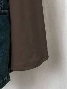 SHEIN Unity Camiseta de moda de unicolor con cuello en V, mangas acampanadas y drapeado ajustado - Café integral - Ver 4