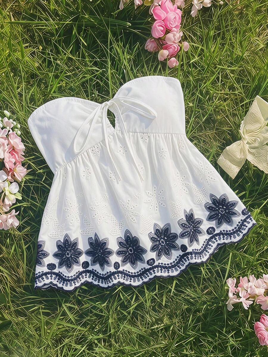 SHEIN 青少年女孩對比圖案抹胸上衣,法式夏季極簡主義無肩帶藍色刺繡抽繩A字無袖上衣,適合度假、海灘與假期,夏季上衣,海灘上衣,Y2K上衣,海灘度假,白色上衣 - 白色 - 查看 1