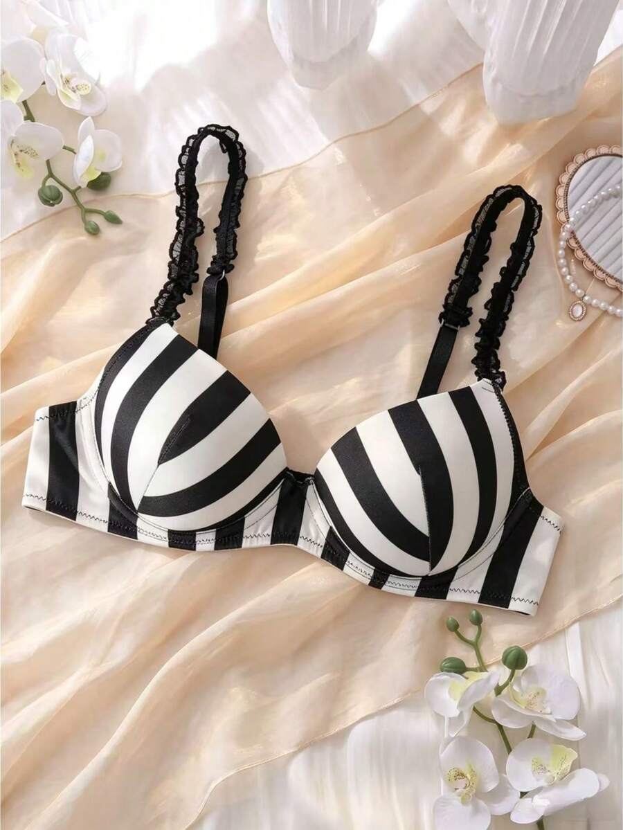 DelicateAllure Striped Splice Non Padded Wire Free Lace Trim Cute Women Bras - Black - View 1