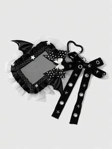 ROMWE Goth 1個Y2k甜酷辣妹重工業個性暗黑風哥德黑白織帶金屬氣孔波點手工蝴蝶結白色仿珍珠布料星星印花立體填充星銀色十字架PVC惡魔蝙蝠翅膀蓬鬆雲朵翅膀鏤空蕾絲網格百褶蕾絲黑色壓克力卡套校園卡ID卡套星卡套工業卡套DIY愛心鑰匙圈包包吊飾，適合上班族、學生、派對情侶、姐妹、女友、女孩 - 黑白色-17 - 查看 11
