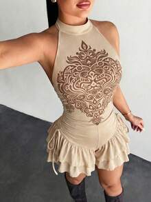 SHEIN SXY Plus Size Women Beige Summer Boho Vacation Khaki High-Elastic Knit Retro Print Backless Pleated Drawstring Ruffled Hem Slim Short Jumpsuit,Romper - Khaki - View 2