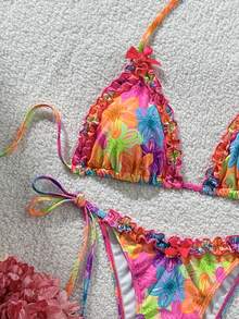 Swim Mod 2件組 春夏海灘度假彩色花卉隨機印花蝴蝶結飾掛脖三角杯比基尼上衣與側綁比基尼泳褲性感比基尼套裝 - 彩色 - 查看 1