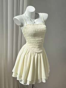 Elamini Sexy Sweet Style Solid Color Waist-Defining Slimming A-Line Cake Dress Spaghetti Strap Dress - Pale Yellow - View 4