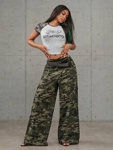 Rick and Morty X SHEIN Women's Letter Print Raglan Short Sleeve Cropped T-Shirt - Grey - View 5