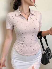 DAZY 夏季波點滿版印花粉色 Polo 衫休閒街頭度假短袖女款 T-shirt Y2K - 粉色 - 查看 2