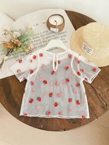 SHEIN 女童夏季上衣衬衫夏季服装背心吊带衫抹胸泳装罩衫草莓女童服装女童上衣夏季女童夏季衬衫套装女童童装女童草莓刺绣薄纱罩衫粉色短袖夏季衬衫 - 白色 - 查看 3