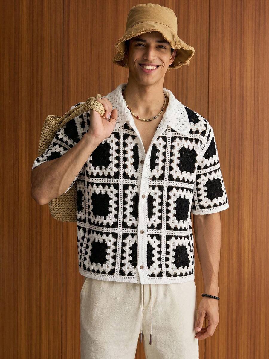 SWAVVY 男款鉤編鏤空短袖單排扣針織開襟外套 - 黑與白 - 查看 1