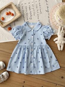 SHEIN Playful Pals 女嬰夏季短袖洋裝，時尚百搭可愛藍白條紋蝴蝶結圖案印花領泡泡袖休閒學院風，清新條紋學院風泡泡袖襯衫短袖洋裝，適合春夏季外出、日常休閒舒適穿著，適合戶外玩耍與度假 - 藍色 - 查看 4