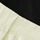 متعدد الألوان