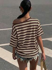Muchica Casual Minimalist All-Over Print Off-Shoulder Dropped Shoulder Short Sleeve Loose Women's T-Shirt Suitable For Summer - Multicolor - View 2