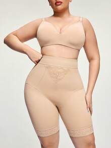 SHAPORA Plus Size Women Solid Color Contrast Lace High Waist Mid-Thigh Shorts - Apricot - View 5