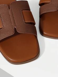 MOTF PREMIUM WOMEN'S COMFORTABLE MINIMALIST CASUAL FLAT SANDALS FOR CHRISTMAS SPRING SHOES - Mocha Brown - View 9