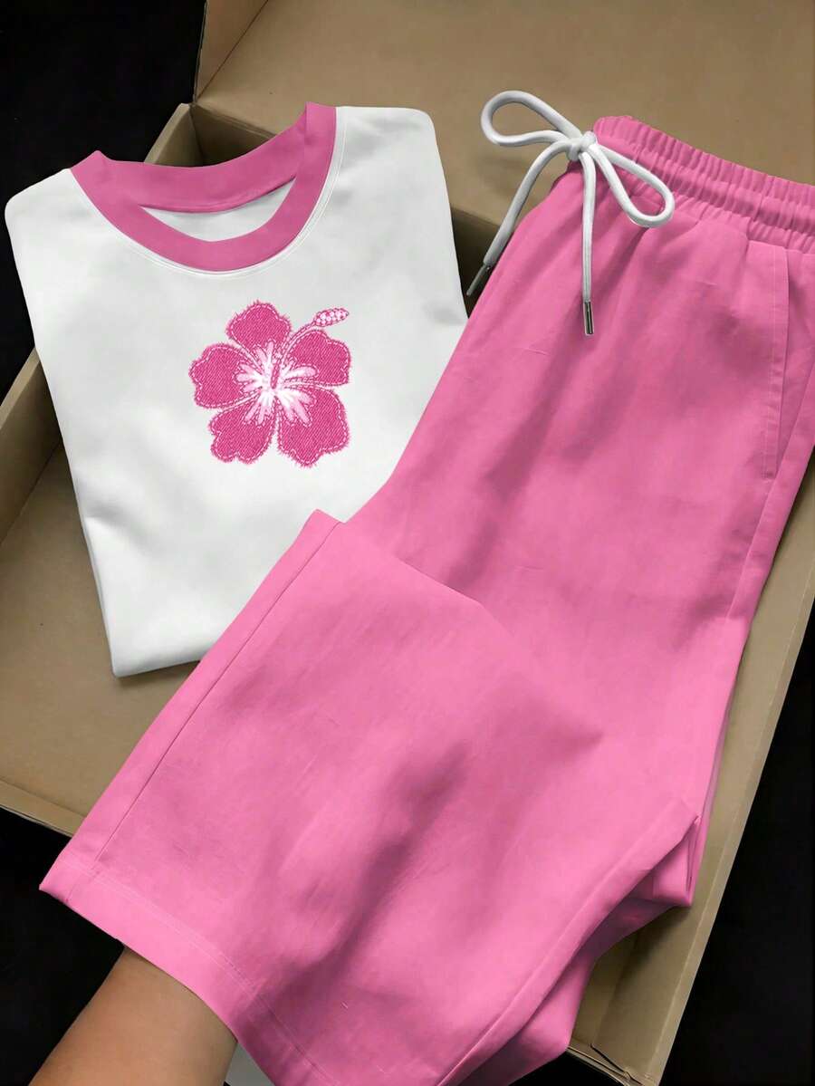 SHEIN Essnce 2件組刺繡圓領短袖上衣與條紋印花長褲,休閒風 - 粉色 - 查看 1