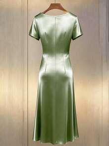 Franclia Plus Size Women Elegant Ruched Pearl Button Decor Short Sleeve Fishtail Dress, Spring/Summer Cocktail Formal Sage Green - Mint Green - View 2