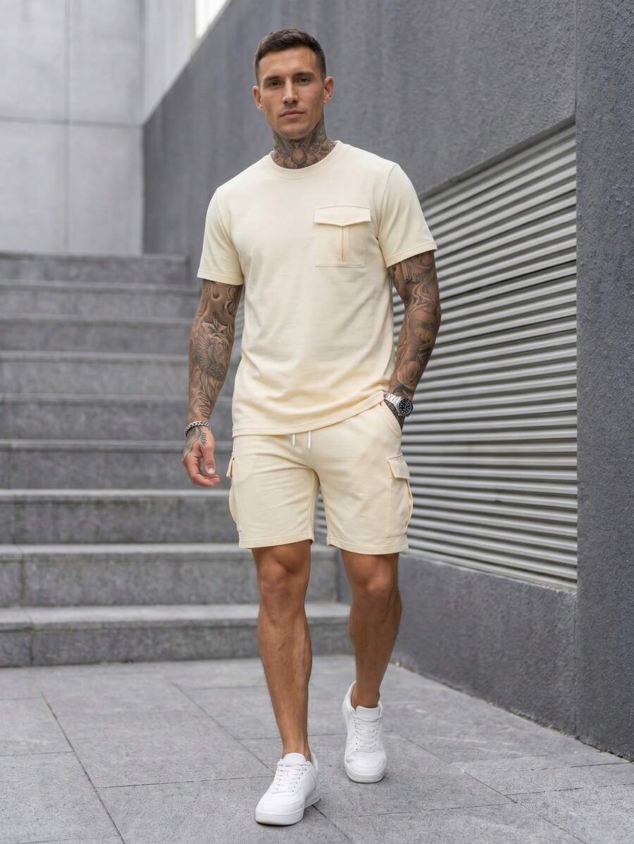 Manfinity CasualCool Men's Beige Summer Casual Vacation Crew Neck Short Sleeve T-Shirt And Drawstring Shorts 2pcs Set,3D Cargo Pockets Sweatshirt Fabric Yamamoto Style - Apricot - View 1