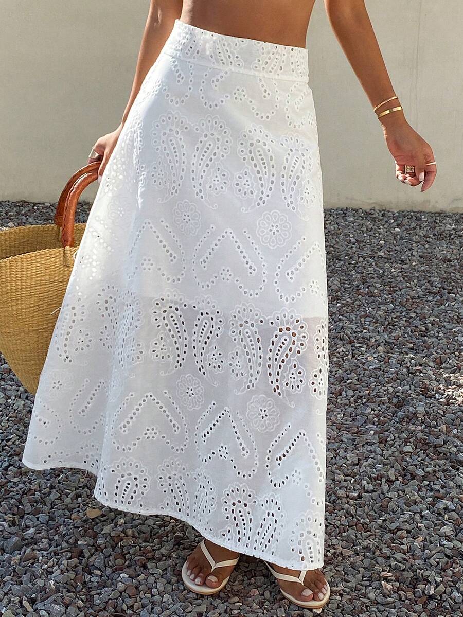 DAZY Summer Loose Casual Vacation Style Flared Embroidered Women's Skirt - White - View 1