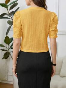 SHEIN Clasi 女款素色蕾絲拼接薄款外套 - 黃色 - 查看 2