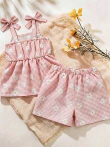 SHEIN 2 Packs Baby Girl Toddler/Newborn 0-3 Years Old Spring/Summer Casual Daily Cute Vacation Striped Bow Pattern Camisole Top + Shorts Set - Baby Pink - View 2
