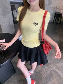 DAZY 蝴蝶結刺繡寬鬆短袖圓領女款T恤 - 黃色 - 查看 5