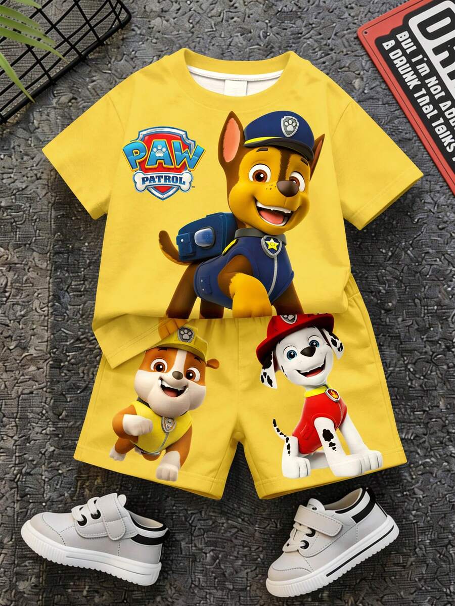 SHEIN | PAW Patrol 小男孩圓領字母卡通圖案短袖T恤與短褲休閒日常套裝 - 彩色 - 查看 1