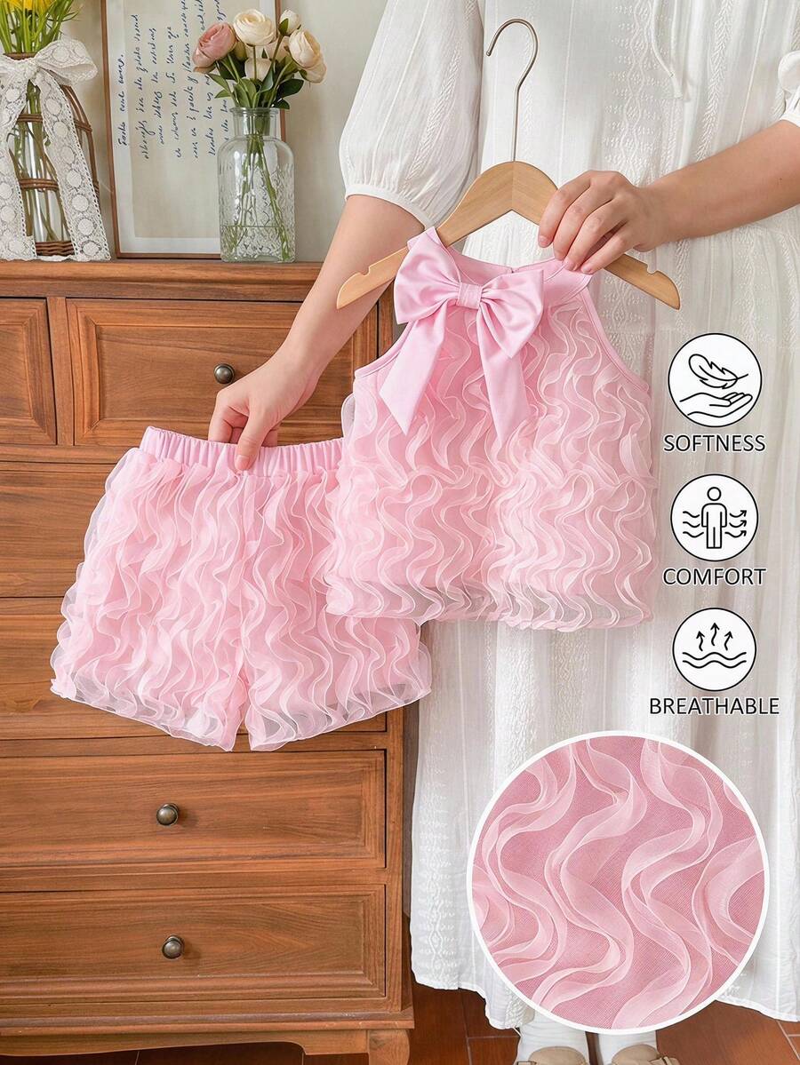 SHEIN 度假季 4-7 歲女童 2 件組 吊脖短褲套裝 扶桑花海灘夏季時尚款 - 粉色 - 查看 1