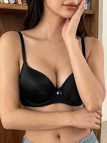 DAZY Bra Wanita Minimalis Warna Polos dengan Kawat Penyangga dan Hiasan Pita Berenda - Hitam - View 8