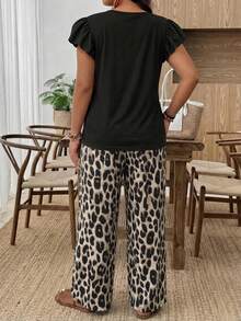 SHEIN Frenchy 2件組女款大尺碼波希米亞風色上衣與豹紋長褲套裝，時尚新風格，適合春夏出遊 - 彩色 - 查看 3