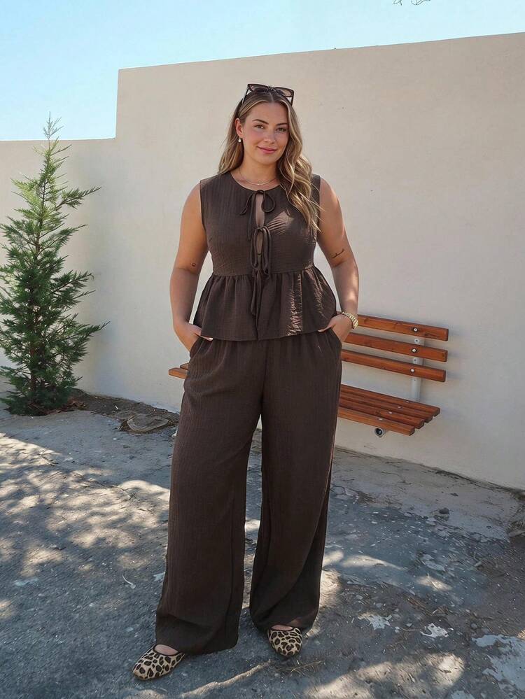 Dazy Plus Summer Tie-Up Cropped Sleeveless Top And Casual Loose Pants 2 Pieces Set, Plus Size, Brown Short Sets For Women