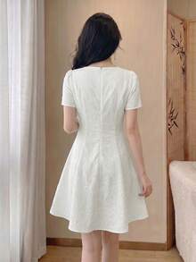 Celisse Elegant French Light Luxury Style Jacquard Square Neck Short Sleeve Waist-Defining Slimming A-Line Commuter Vacation Spring Summer Women's Dress - White - View 2