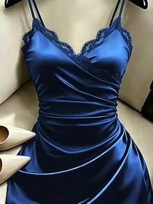 SHEIN Franclia 女款蕾絲拼接壓褶優雅收腰細肩帶派對洋裝 - 藏蓝色 - 查看 3