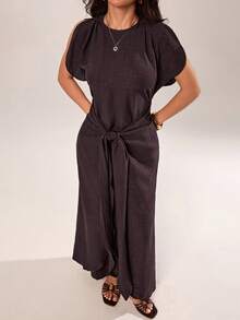SHEIN PETITE Spring/Summer 2026 Basics Casual Elegant Vacation Cruise Travel Beach Brunch Seaside Commuting Round-Neck, Cap Sleeves, Front Tie-Up Dress, Dark Brown - Brown - View 6
