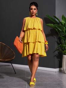 SHEIN CURVE+ 大码女装春夏新款优雅浪漫派对约会晚宴度假休闲海滩篝火宽松纯色黄色无袖多层褶皱拼接娃娃蛋糕裙大码女装迷你连衣裙 - 黃色 - 查看 9