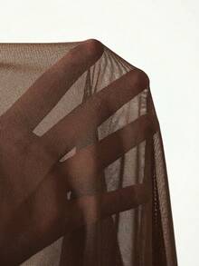 Swim Vcay Gaun Penutup Transparan Minimalis Serbaguna untuk Liburan Wanita Ukuran Plus dengan Rumbai dan Hiasan Patchwork di Bagian Bawah - Coffee Brown - View 7