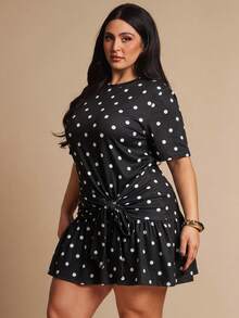 SHEIN BAE CURVE 大尺碼波點短袖前綁帶短版黑白洋裝 - 黑與白 - 查看 5