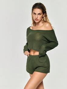 SHAPORA Solid Color Cropped Top And Shorts Casual Outfit Set, Winter Clothes - Dark Green - View 5