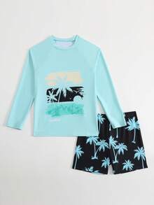 SHEIN 青少年男孩2件式泳裝套裝，活力衝浪風，薄荷綠上衣印有熱帶島嶼剪影圖案（棕櫚樹、山脈、日落）及「THE SUNSHINE ON THE EARTH」與「Sunshine」文字，圓領長袖落肩設計，深藍色褲子配搭薄荷綠棕櫚樹印花，寬鬆直筒及膝版型，時尚休閒，適合游泳、夏季度假、海灘、泳池、夏季假期派對 - 彩色 - 查看 7